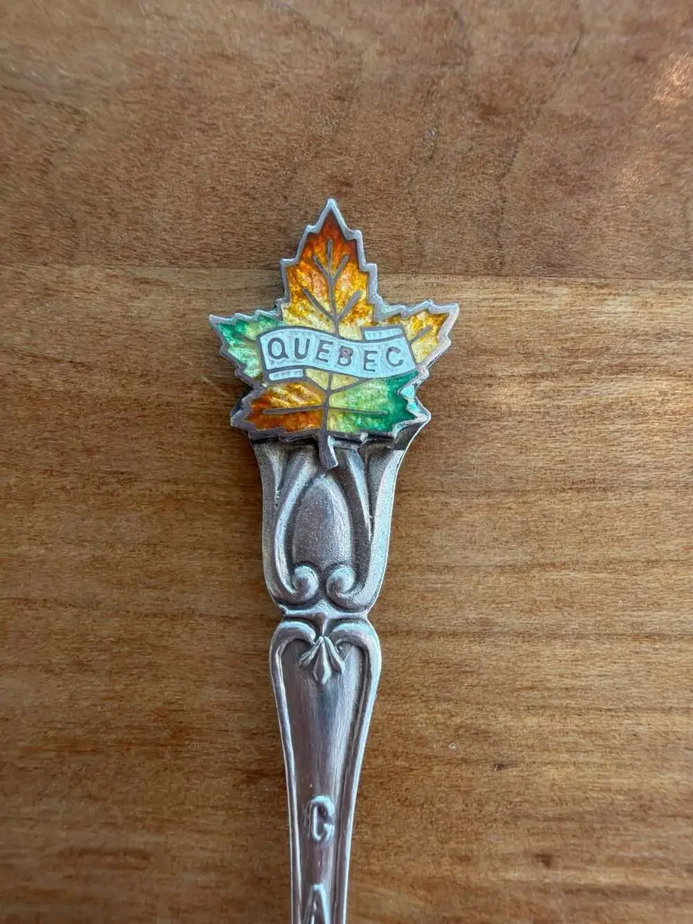 Birks Sterling Silver Quebec Canada‎ Enamel Maple Leaf Souvenir Salt Spoon 3